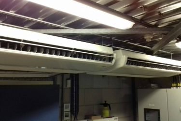 airconditioning bedrijfsruimte plafond